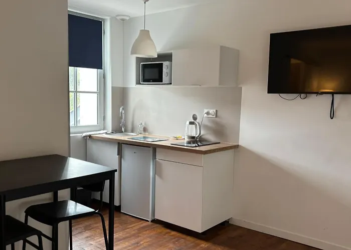 Les De Clement Poitiers