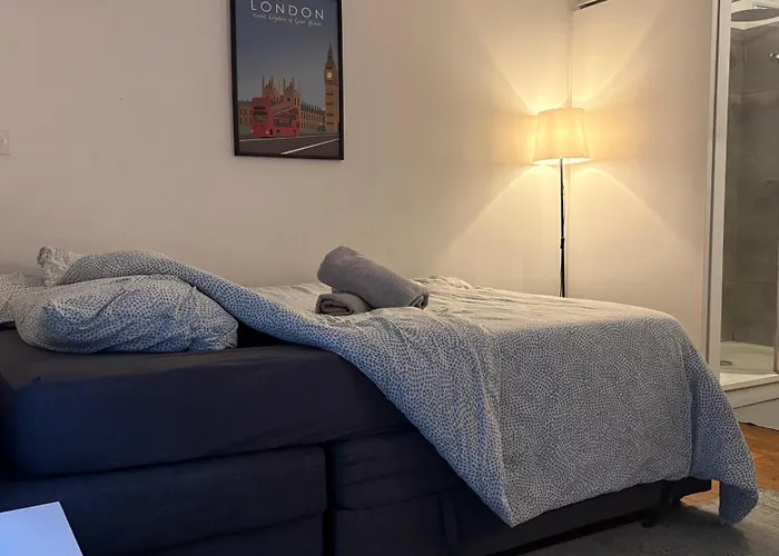 Les De Clement Apartman *